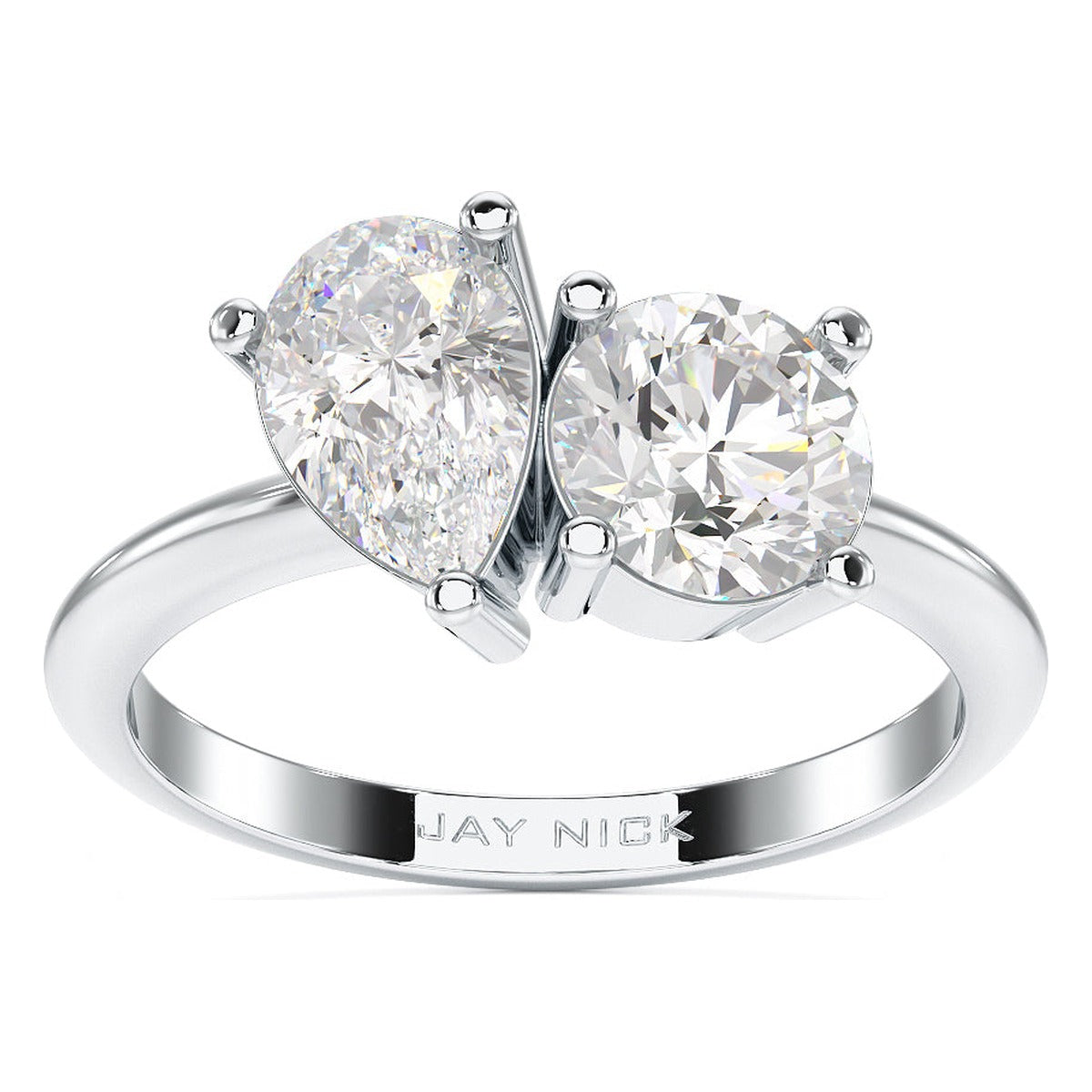 Pear & Round Toi et Moi Ring in white gold or platinum