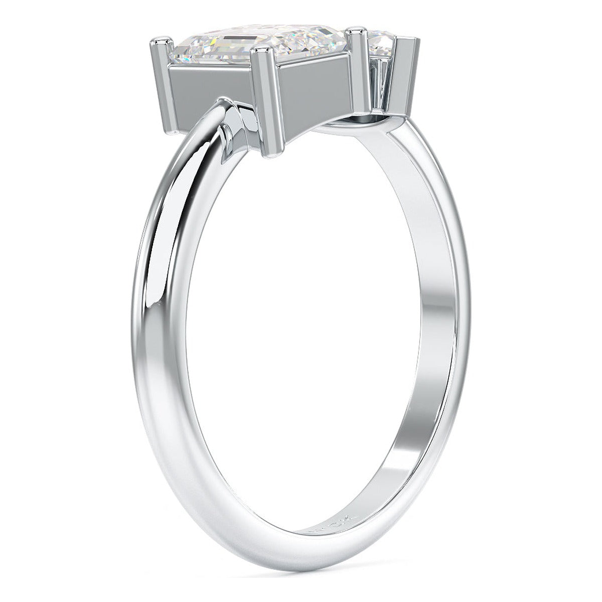 Emerald & Marquise Toi et Moi Ring in white gold or platinum