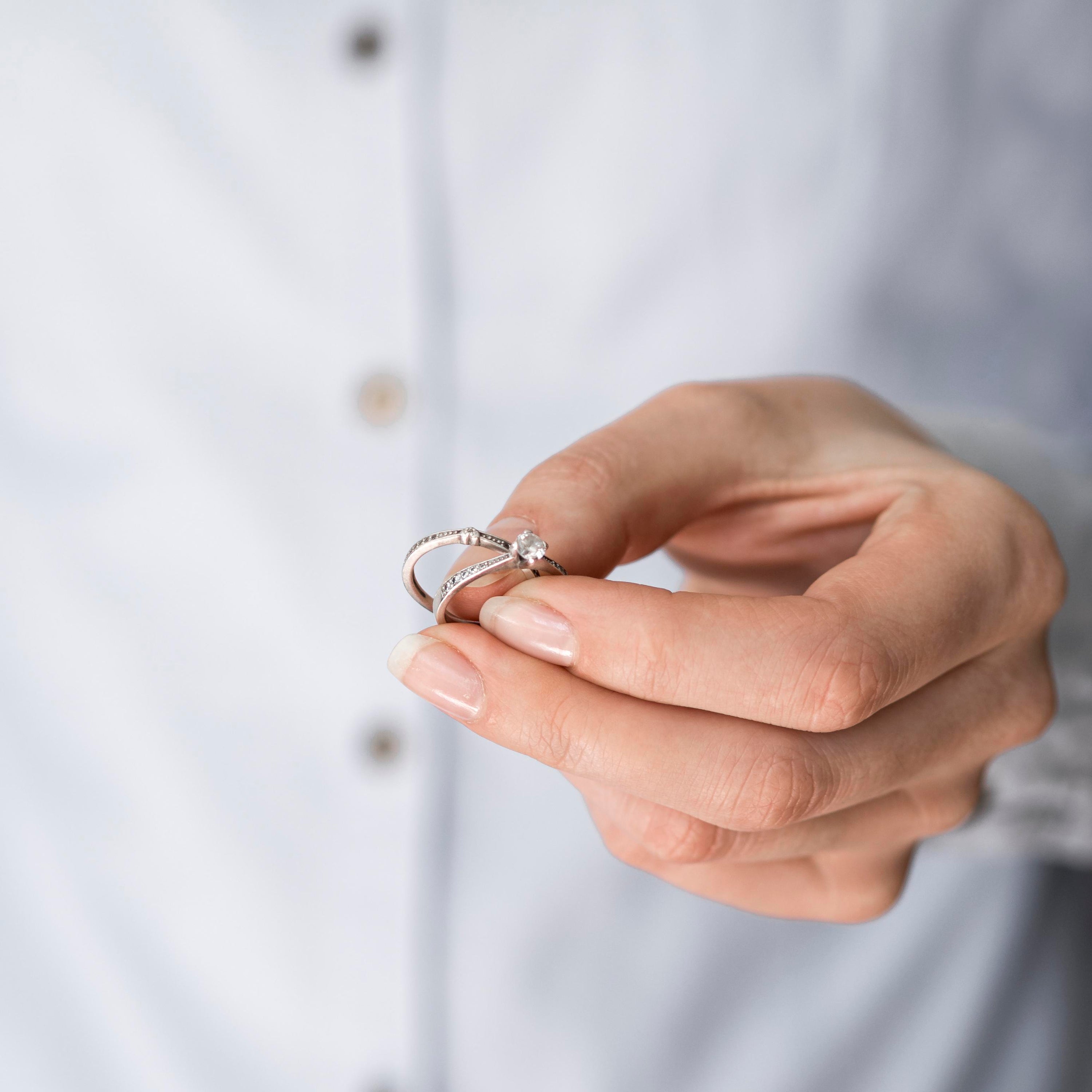 How To Clean A Diamond Engagement Ring