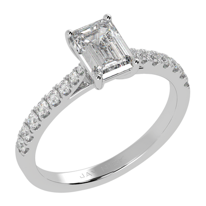 Classic Emerald Diamond Shoulder Ring