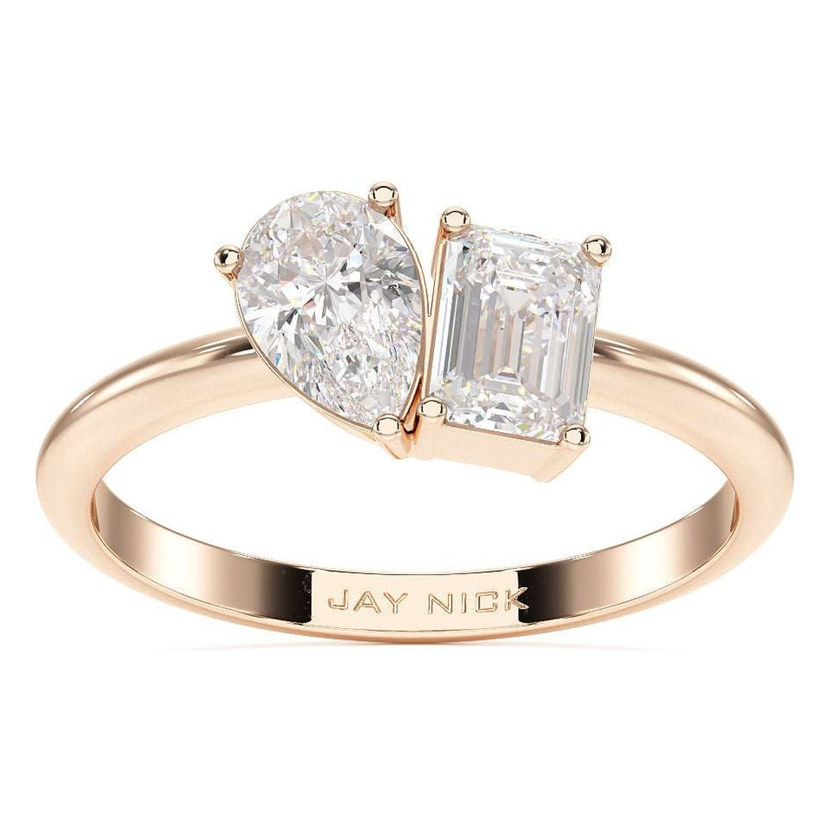 Pear &amp; Emerald Toi et Moi Ring in rose gold
