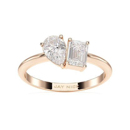 Pear &amp; Emerald Toi Et Moi Ring