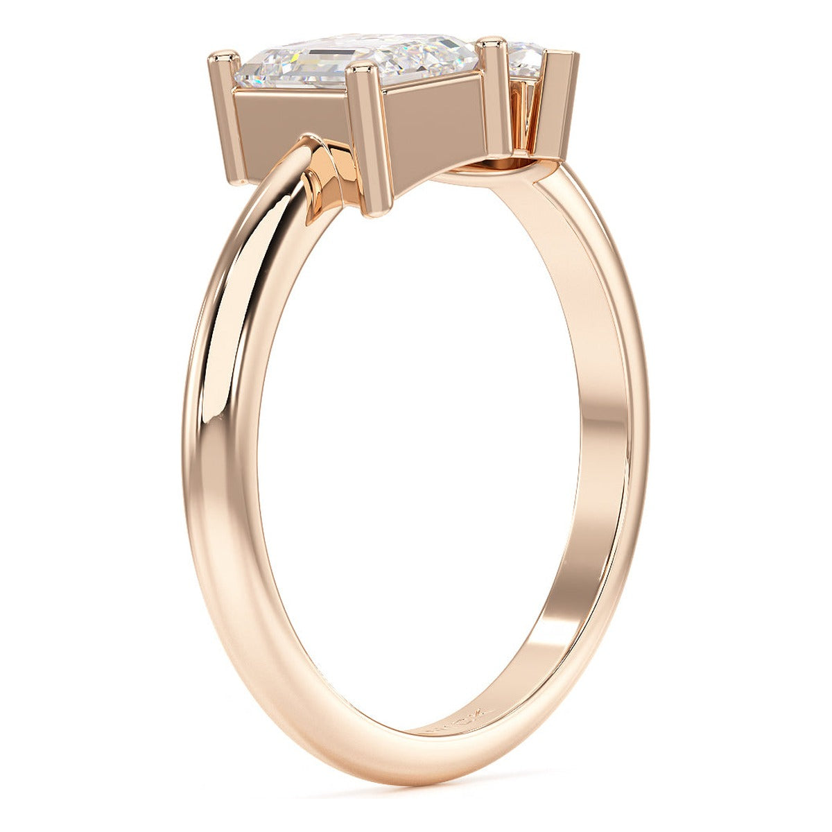 Emerald &amp; Marquise Toi et Moi Ring in rose gold