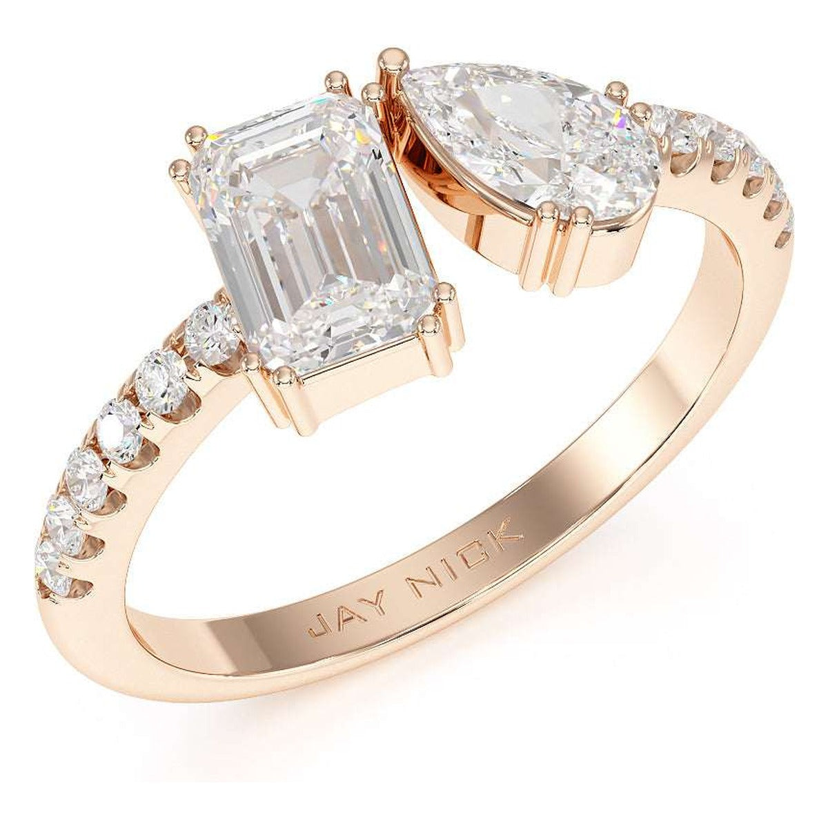 Emerald &amp; Pear Studded Shoulder Toi et Moi Ring in rose gold